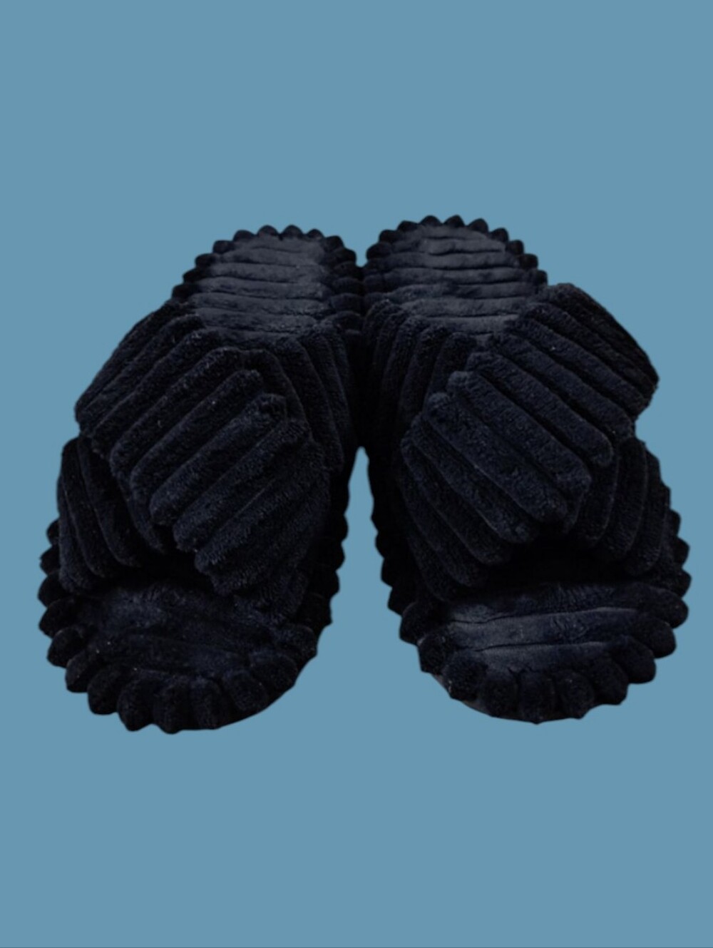 Black Soft Faux Fur Textured Slippers Women's Size 6